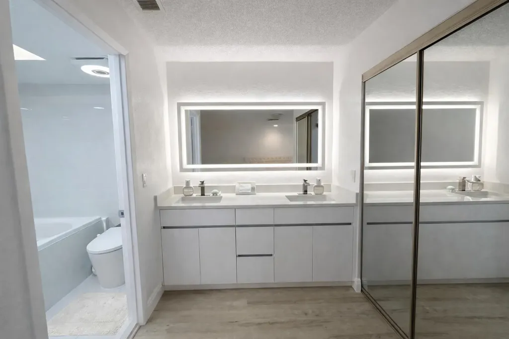 4 Westgate Lane Boynton Beach FL 33436