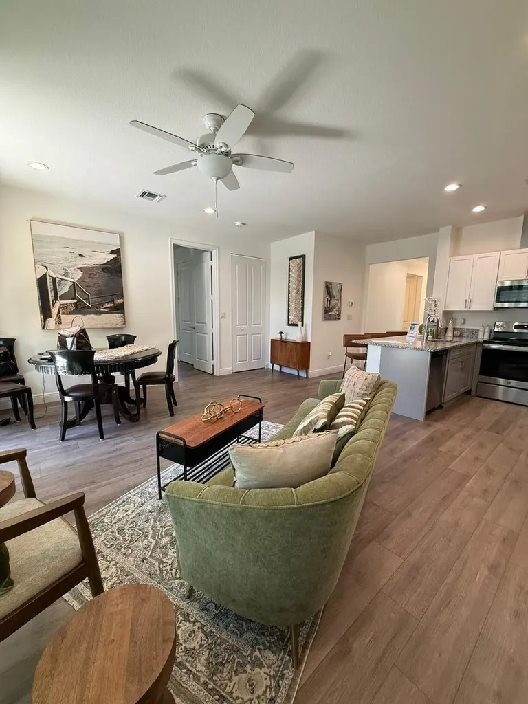 341 Oak Alley Delray Beach FL 33444