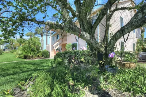 5720 Pelican Pointe Drive Sebastian FL 32958