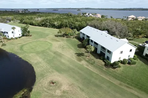 5720 Pelican Pointe Drive Sebastian FL 32958