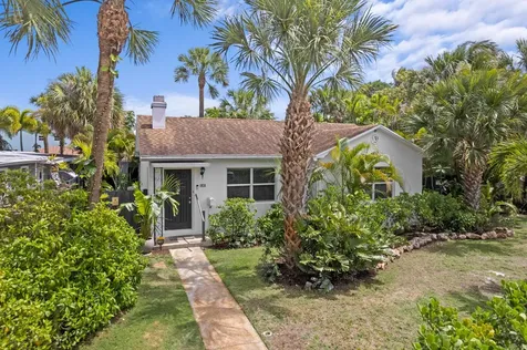 1828 N Ocean Breeze Lake Worth Beach FL 33460