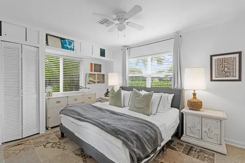 1828 N Ocean Breeze Lake Worth Beach FL 33460