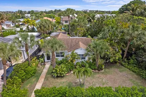 1828 N Ocean Breeze Lake Worth Beach FL 33460
