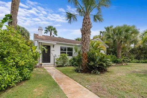 1828 N Ocean Breeze Lake Worth Beach FL 33460