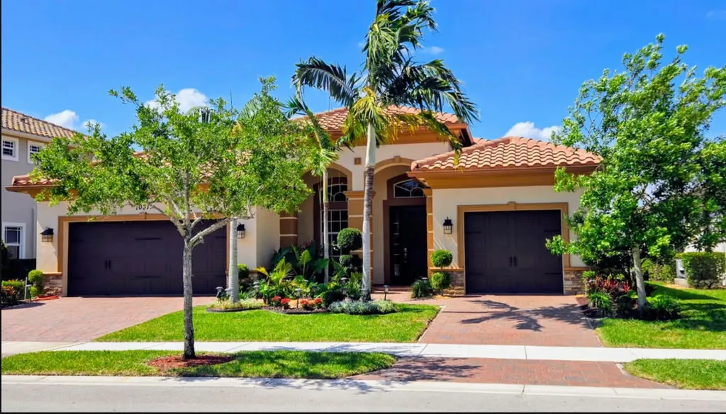 10311 Peninsula Place Parkland FL 33076