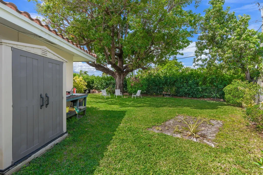 2625 NE 29th Street Fort Lauderdale FL 33306