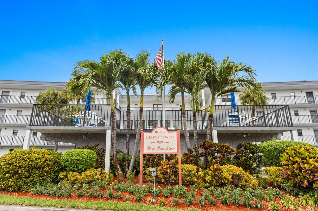9233 SW 8th Street Boca Raton FL 33428