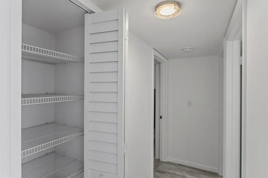 9233 SW 8th Street Boca Raton FL 33428