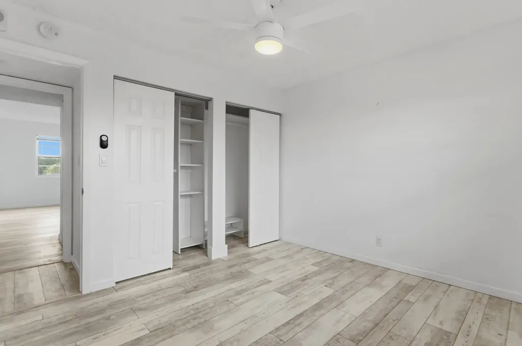 9233 SW 8th Street Boca Raton FL 33428