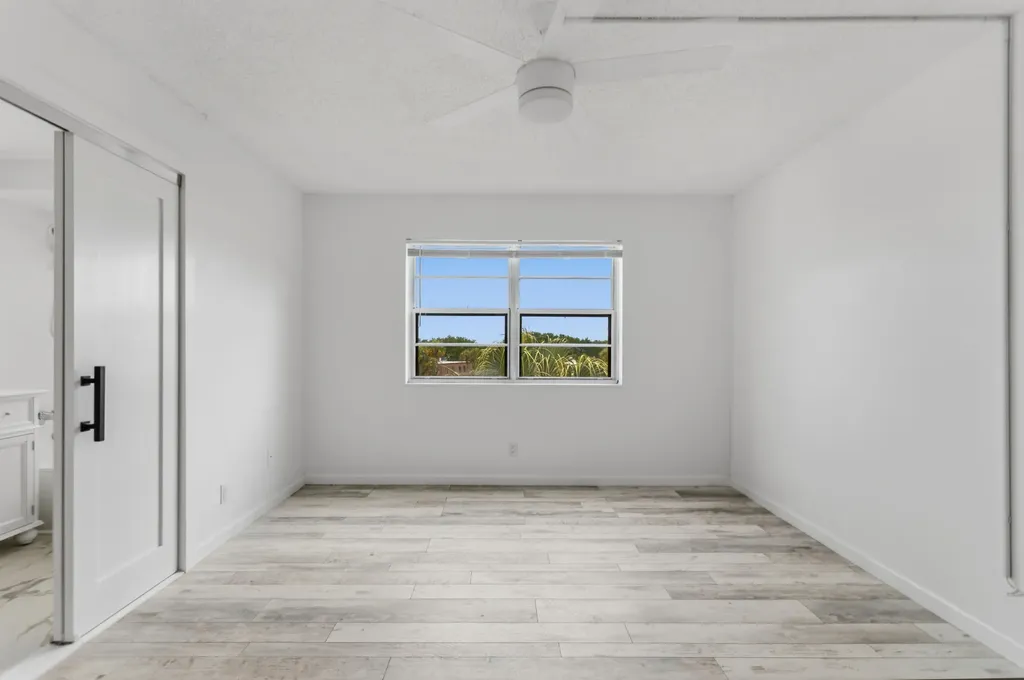 9233 SW 8th Street Boca Raton FL 33428