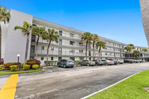9233 SW 8th Street Boca Raton FL 33428