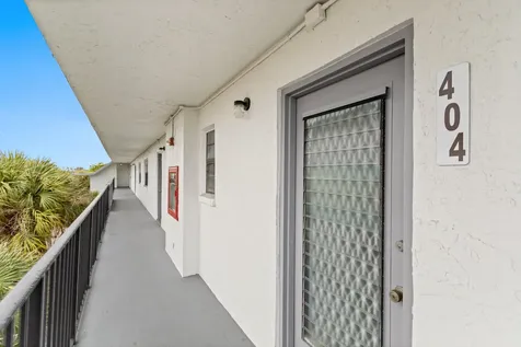 9233 SW 8th Street Boca Raton FL 33428