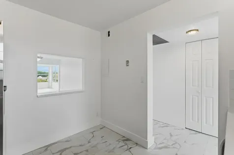 9233 SW 8th Street Boca Raton FL 33428