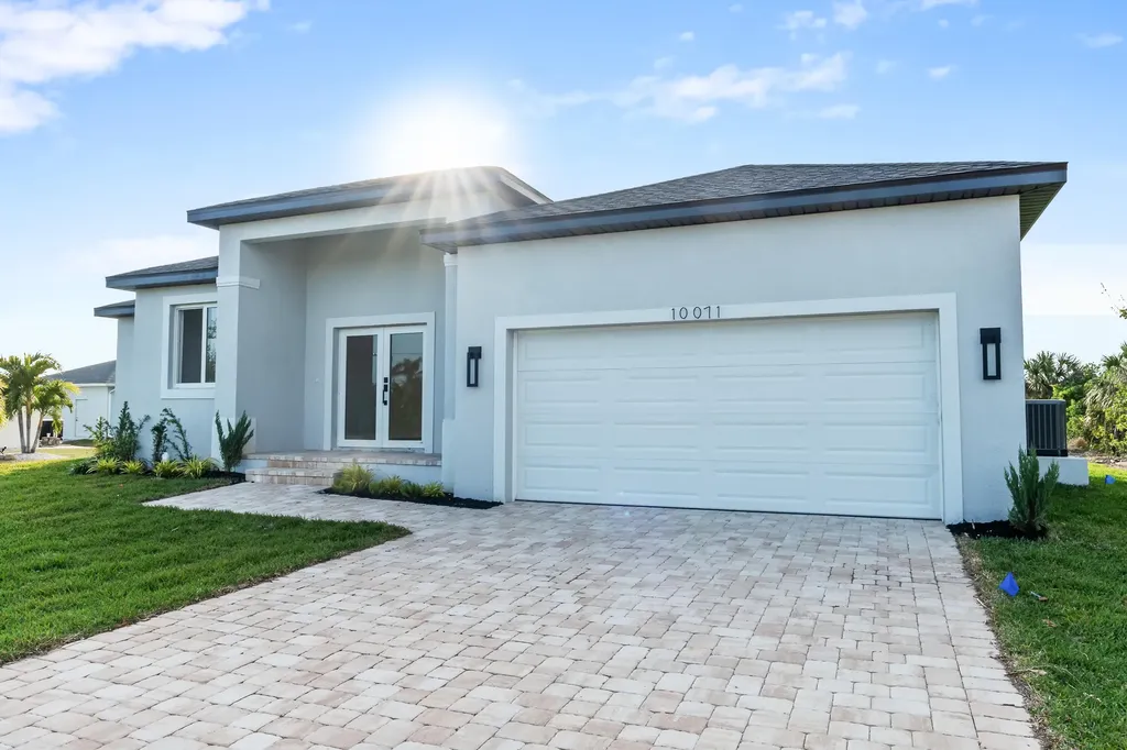 10071 Kingsville Drive Port Charlotte FL 33981