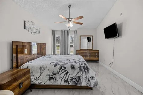 471 NW Sherbrooke Avenue Port St Lucie FL 34983