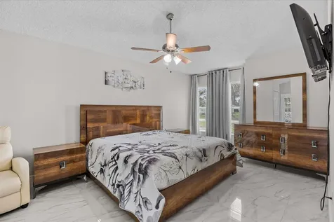 471 NW Sherbrooke Avenue Port St Lucie FL 34983