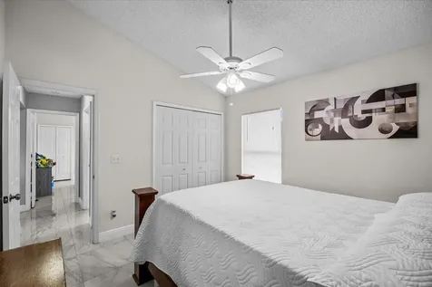 471 NW Sherbrooke Avenue Port St Lucie FL 34983