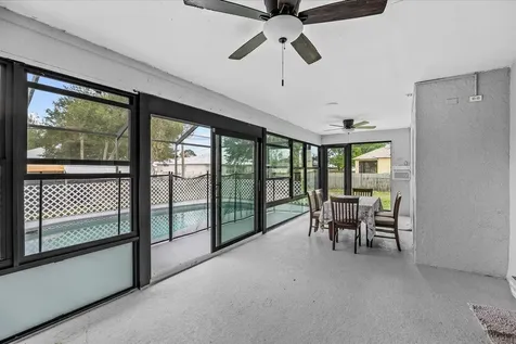 471 NW Sherbrooke Avenue Port St Lucie FL 34983