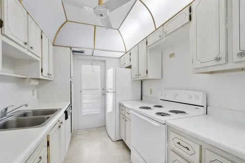 3401 Spanish Trail Delray Beach FL 33483