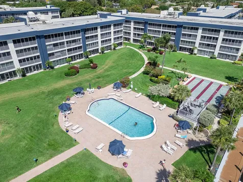 3401 Spanish Trail Delray Beach FL 33483