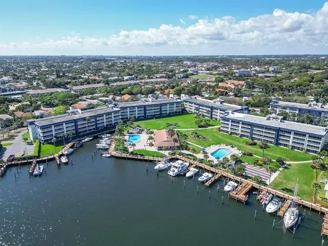 3401 Spanish Trail Delray Beach FL 33483