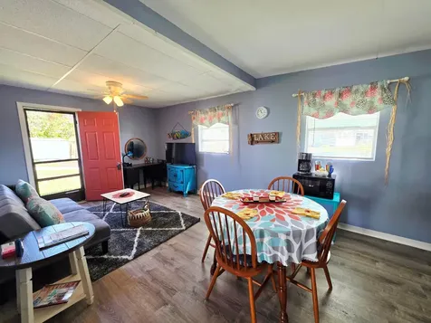 1501 Lake W Okeechobee FL 34974