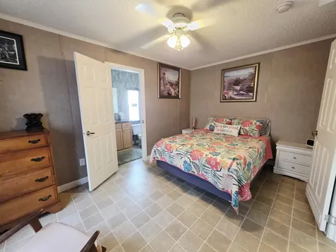 1501 W Lake Drive Drive W Okeechobee FL 34974
