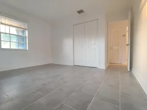 4905 N Flagler Drive West Palm Beach FL 33407