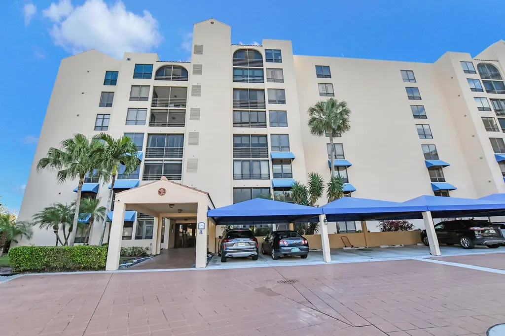 7170 Promenade Drive Boca Raton FL 33433