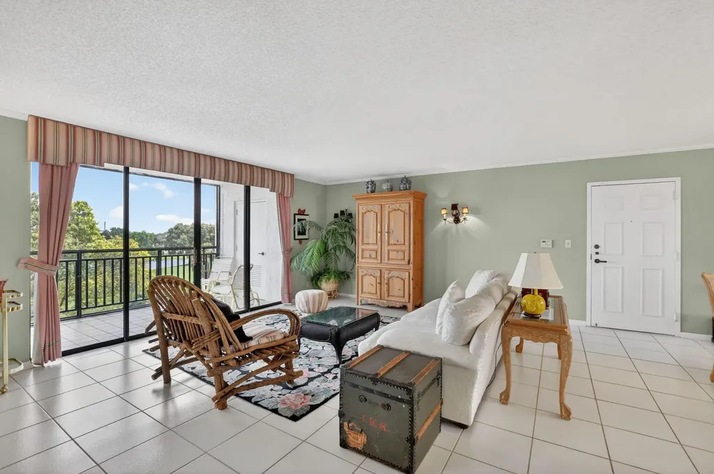 7170 Promenade Drive Boca Raton FL 33433