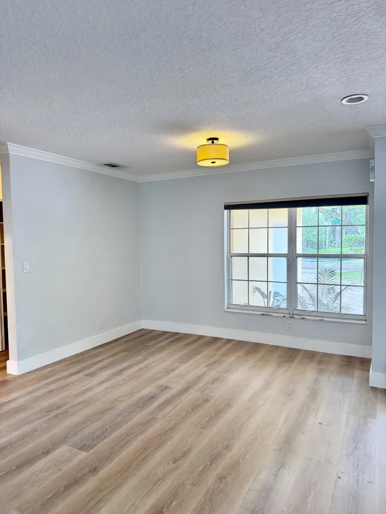 3230 Aqua Vista Drive Pompano Beach FL 33062