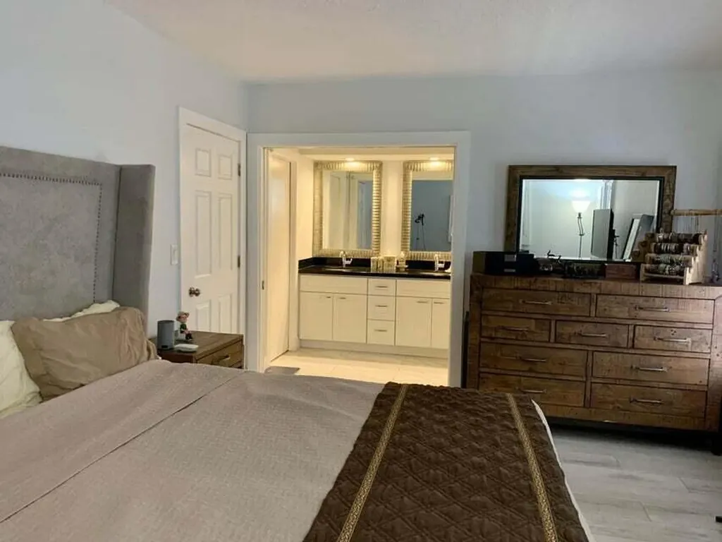 3230 Aqua Vista Drive Pompano Beach FL 33062