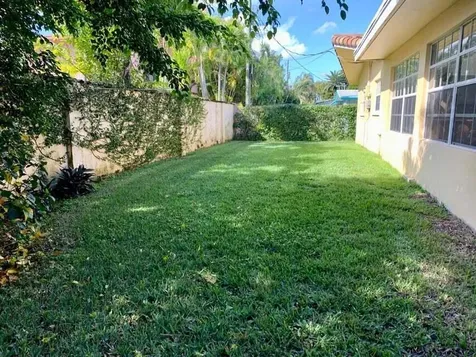 3230 Aqua Vista Drive Pompano Beach FL 33062