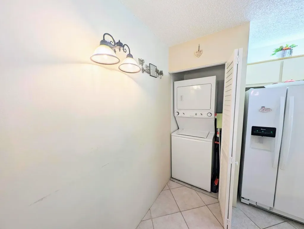 7515 S Oriole Boulevard Delray Beach FL 33446