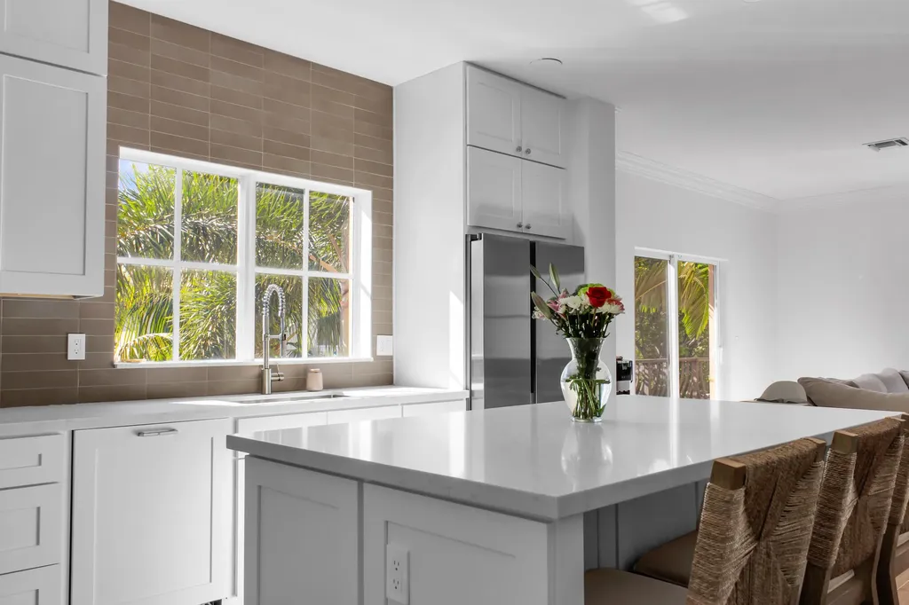 78 NW Hawthorne Place Boca Raton FL 33432