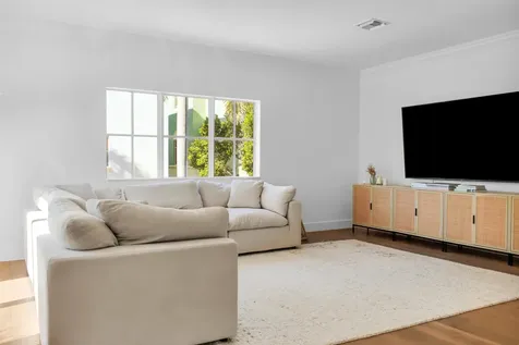 78 NW Hawthorne Place Boca Raton FL 33432