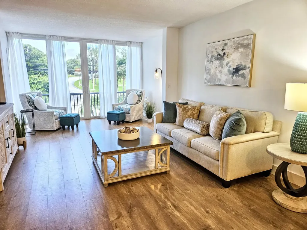 6530 N Ocean Boulevard Ocean Ridge FL 33435