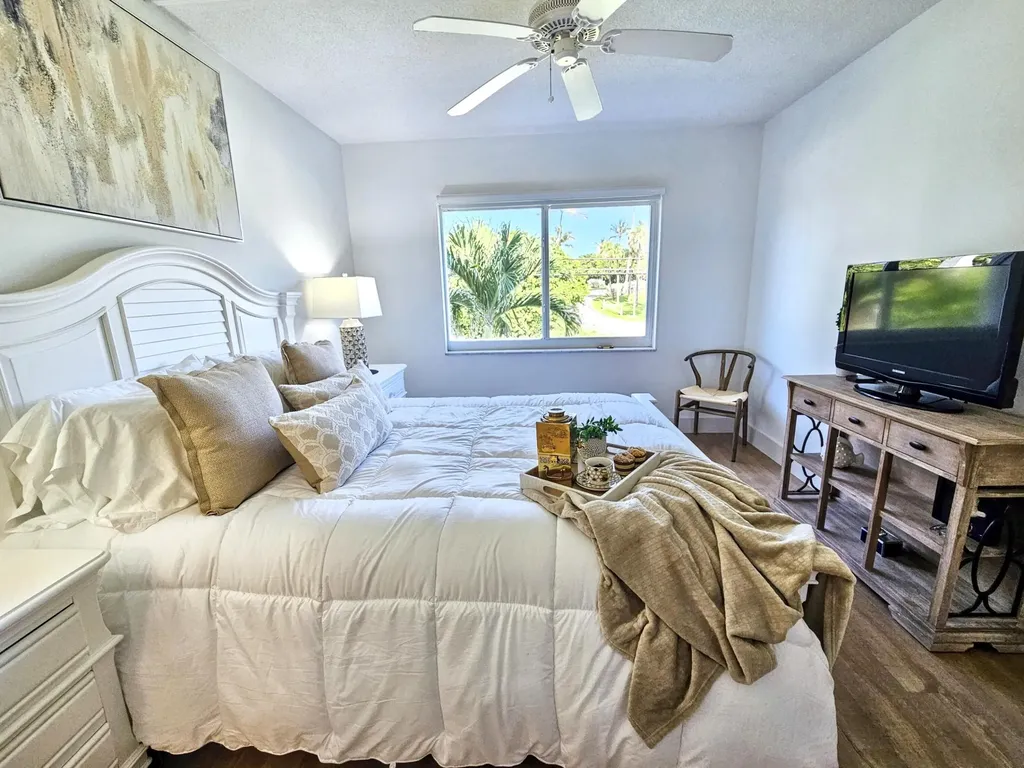 6530 N Ocean Boulevard Ocean Ridge FL 33435