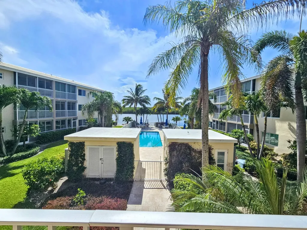 6530 N Ocean Boulevard Ocean Ridge FL 33435