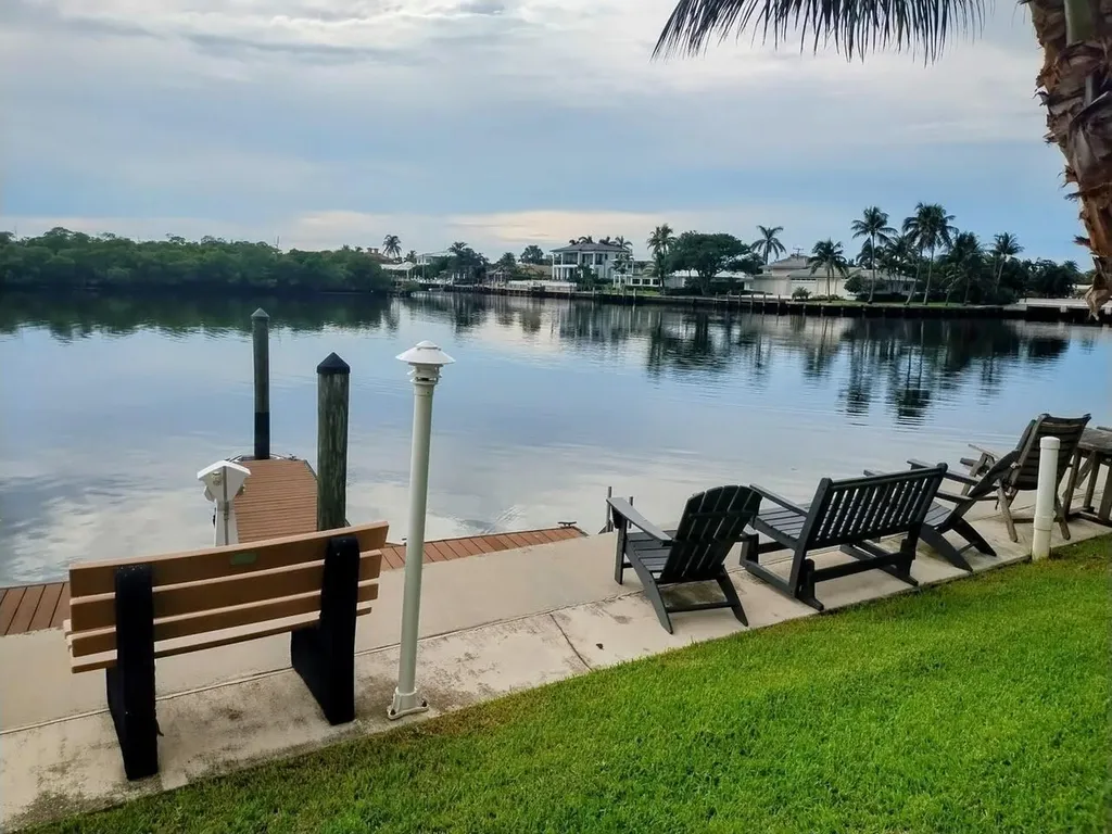 6530 N Ocean Boulevard Ocean Ridge FL 33435