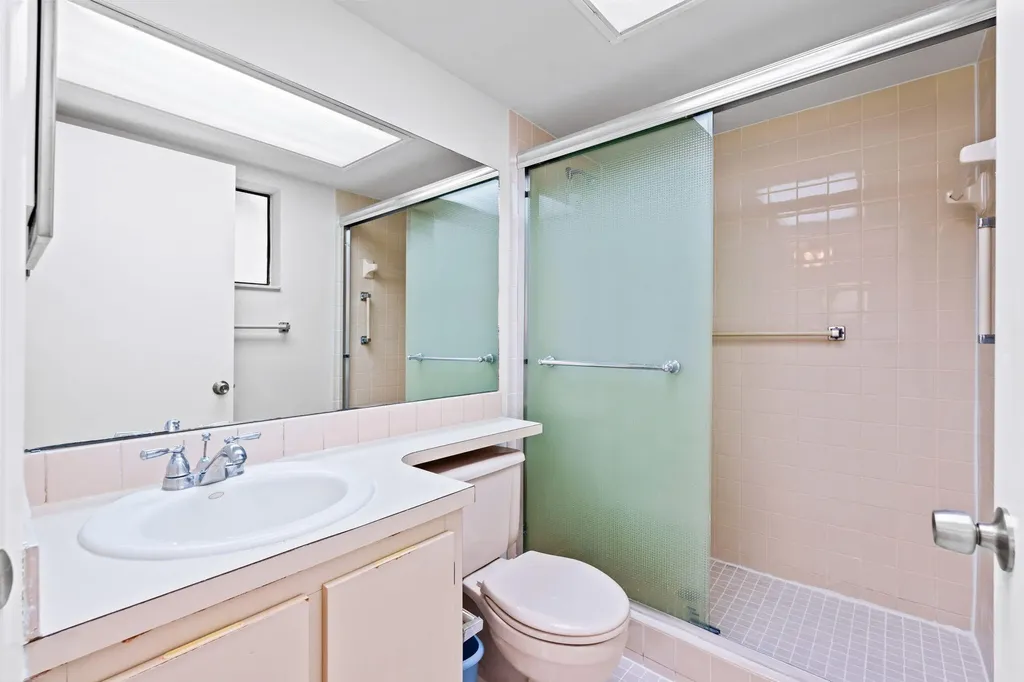 5310 Las Verdes Circle Delray Beach FL 33484