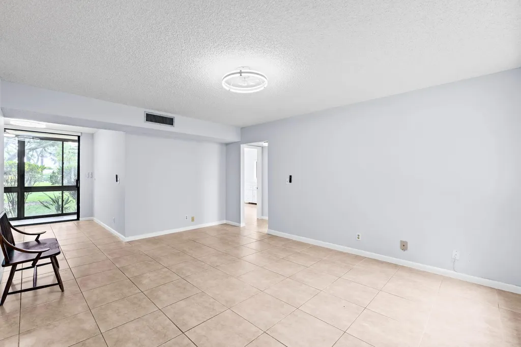 5310 Las Verdes Circle Delray Beach FL 33484