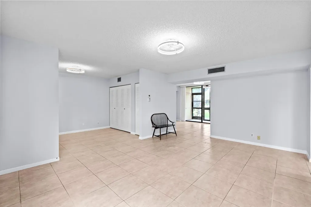 5310 Las Verdes Circle Delray Beach FL 33484