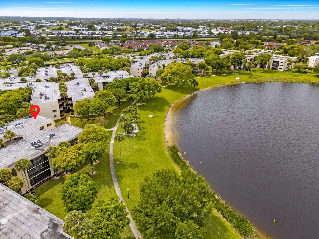 5310 Las Verdes Circle Delray Beach FL 33484