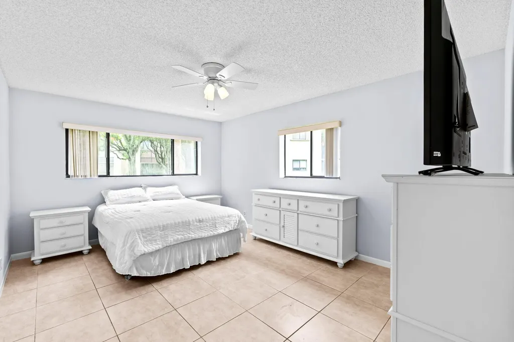 5310 Las Verdes Circle Delray Beach FL 33484