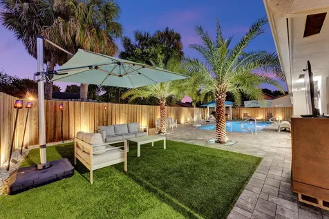 707 W Boulevard Chatelaine Delray Beach FL 33445