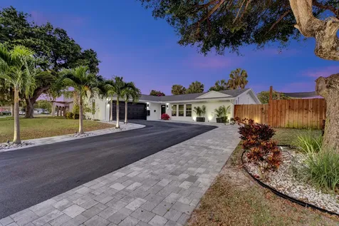 707 W Boulevard Chatelaine Delray Beach FL 33445