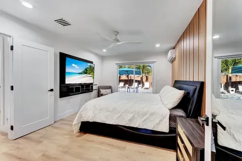 707 W Boulevard Chatelaine Delray Beach FL 33445