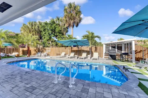 707 W Boulevard Chatelaine Delray Beach FL 33445
