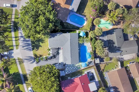 707 W Boulevard Chatelaine Delray Beach FL 33445